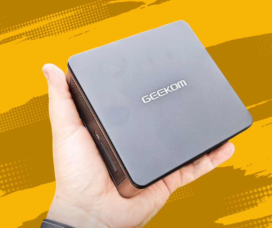 GEEKOM IT15 Mini PC in performance testing environment - Gadjety